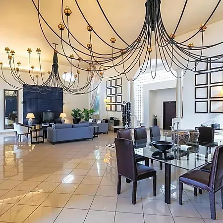 Alvor Sleeps 12 Pool Air Con Wifi فيلة *