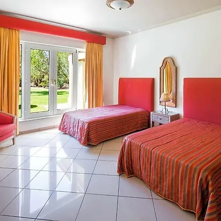 Alvor Sleeps 12 Pool Air Con Wifi * بورتيماو